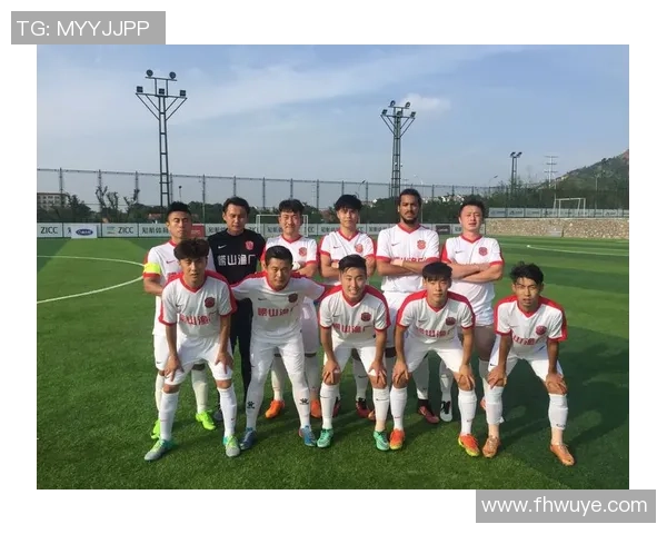 四十岁仍在绿茵场上闪耀的足球传奇球星们与他们的坚持与梦想